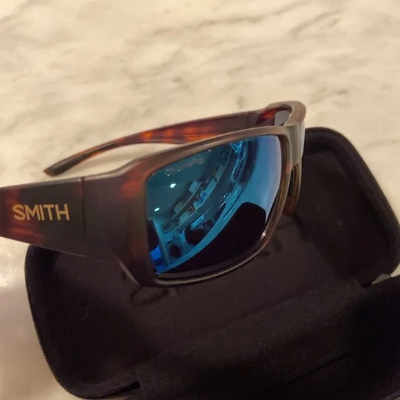 Smith Guide series Sunglasses - Picture 6 of 8